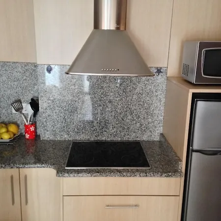 Sol Center Lloret يوريت دي مار